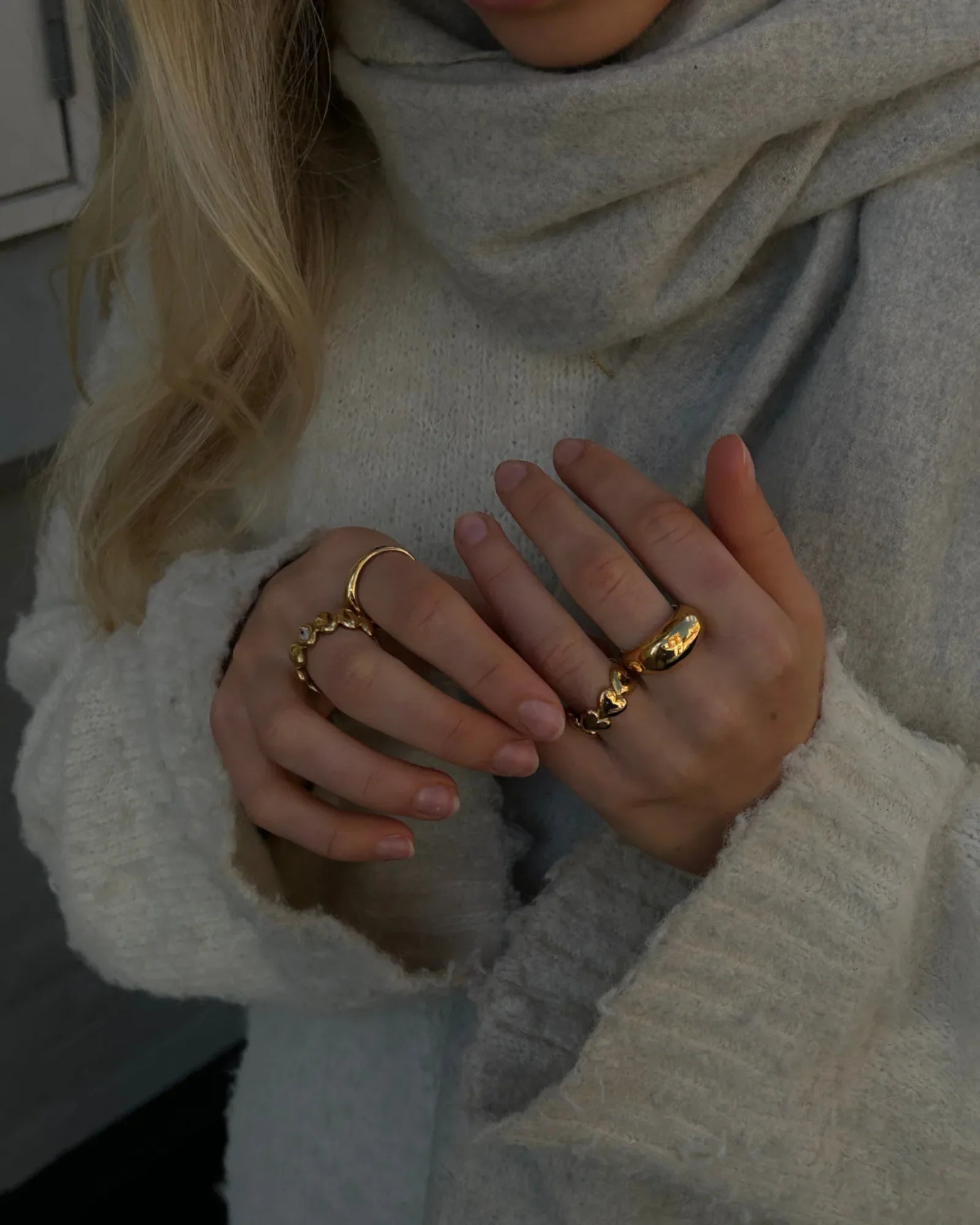 ELEGANCE RING