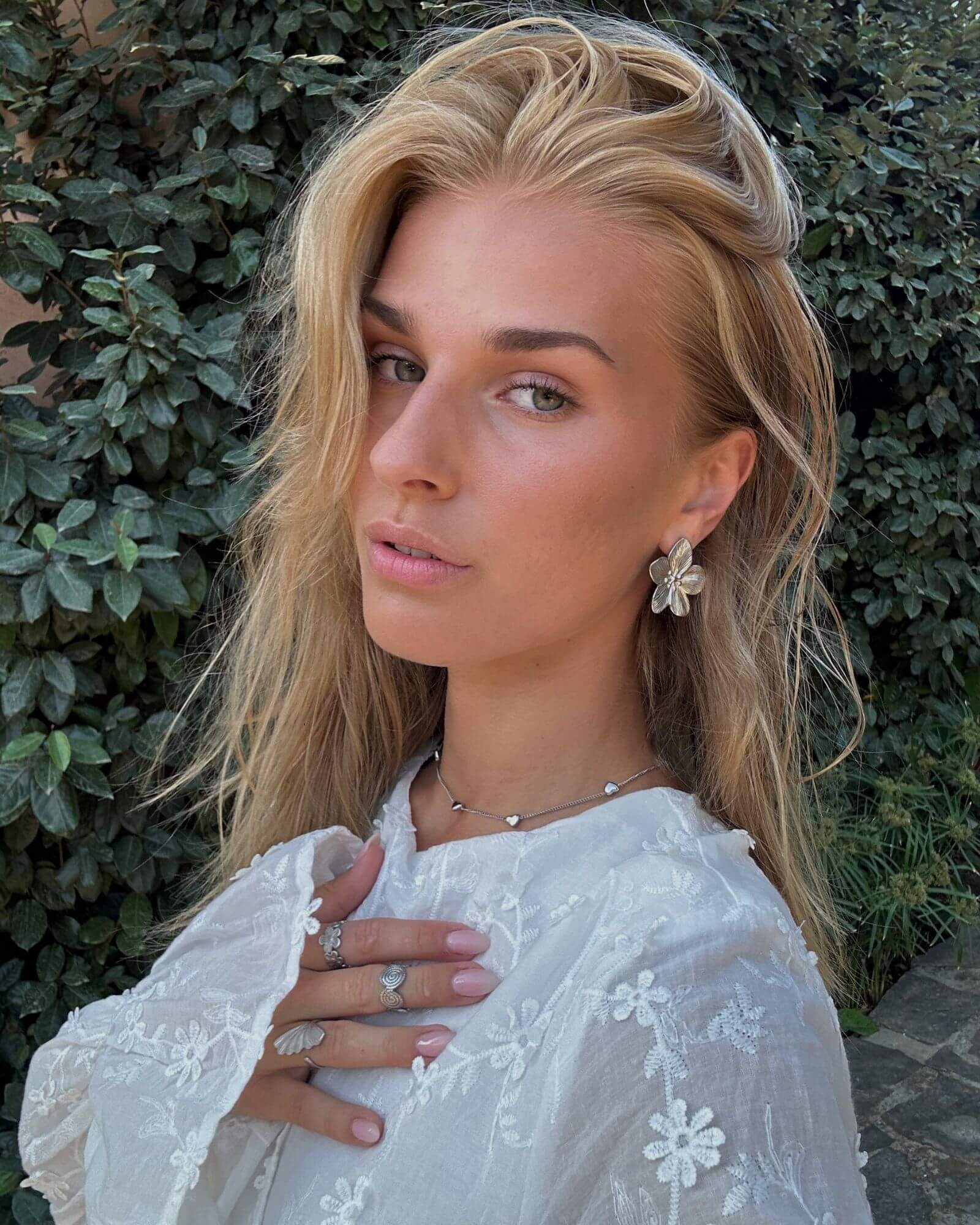 NORA HALSKÆDE