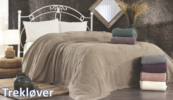 UDSALG: Luksuriøst sengetæppe med elegant design